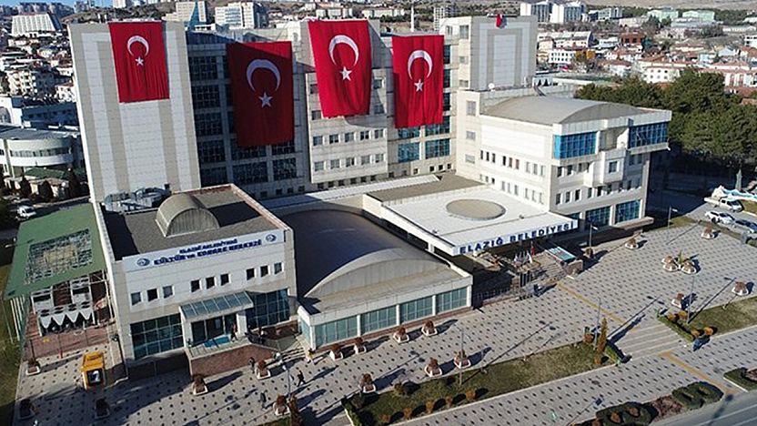 Elazığ'daki sürücülere duyuru: Yunus Emre Bulvarı'nda yol bakım çalışması var