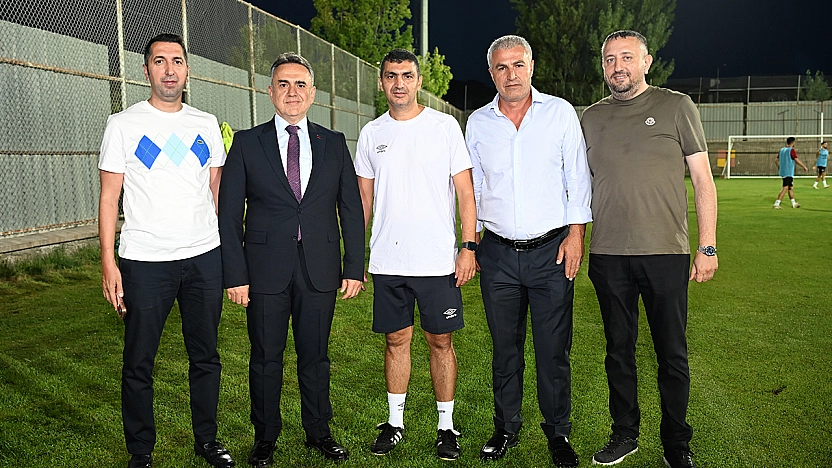 Elazığ İl Emniyet Müdürü Aydın Karan'dan Elazığspor'a Ziyaret