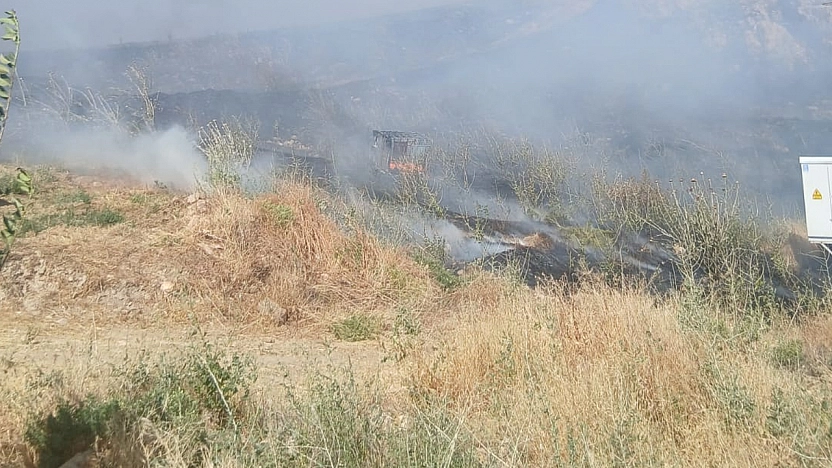 Elazığ İtfaiyesi'nden 19 farklı noktada çıkan yangınlara müdahale