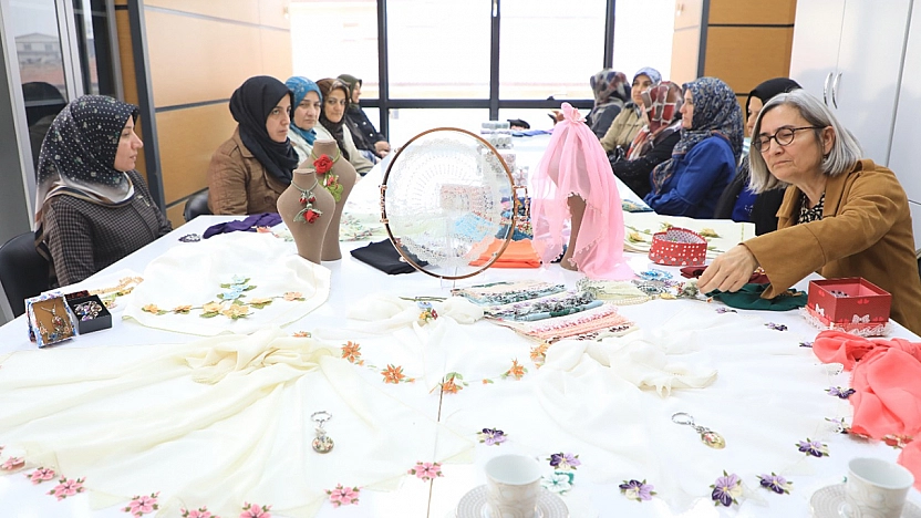 Elazığlı kadınların gelenekten geleceğe yolculuğu