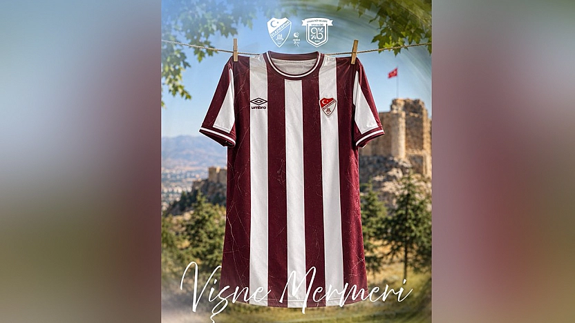 Elazığspor bugün sahaya 'Vişne Mermeri' formasıyla çıkıyor!