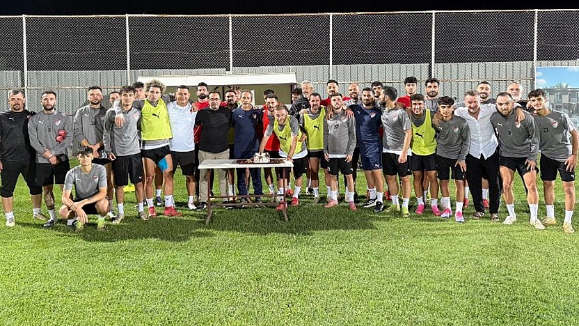 Elazığspor'da sürpriz doğum günü