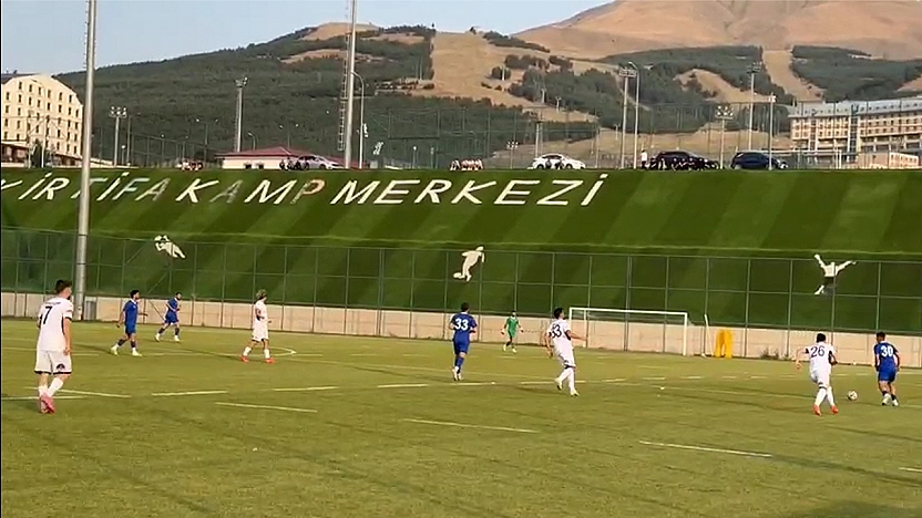 Elazığspor hazırlık maçından 1-0 galip ayrıldı