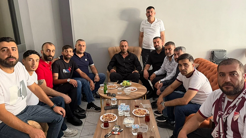 Elazığspor Taraftar Grupları, Gakgoşlar Taraftar Derneği Çatısı Altında Birleşti