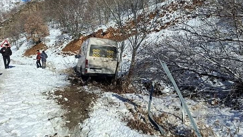 Elazığspor Taraftarları Deplasman Yolunda Kaza Geçirdi