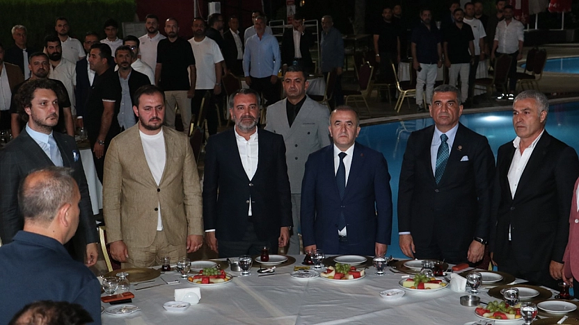 Elazığspor yeni sezon formalarını görkemli lansmanla tanıttı