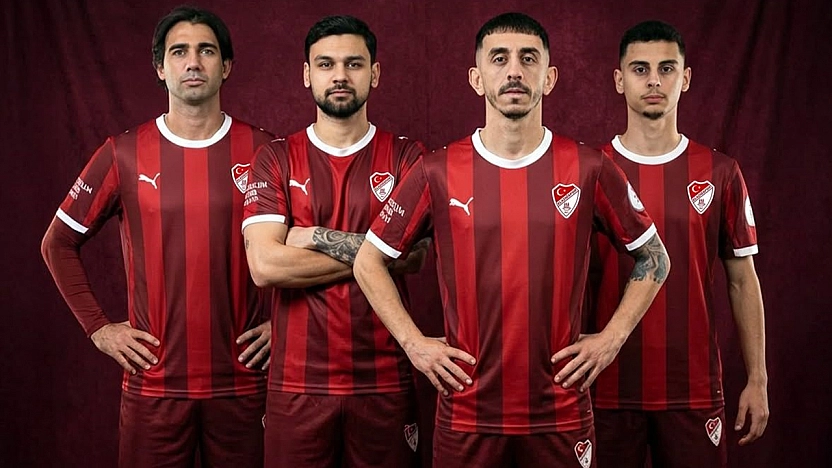 Elazığspor yeni transferlerin forma numaralarını açıkladı