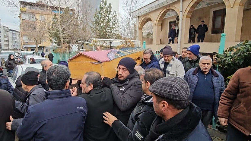 Gazeteci Oğuzhan Sayın'ın acı günü