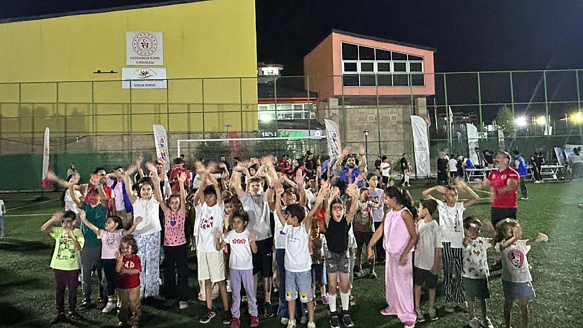 Gençlerin yazı, Elazığ Gençlik Merkezi'nde dolu dolu geçti