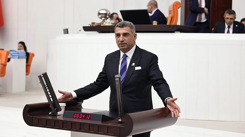 Gürsel Erol'dan atanamayan öğretmenler için güçlü çağrı: 'Gençlerimizin umudu olun!'