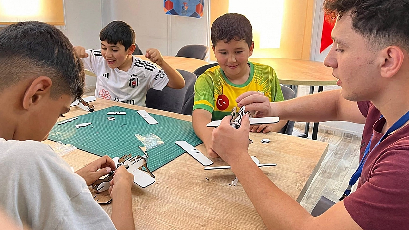 Konteyner kentlerde yürütülen 'Bilim ve Teknoloji Etkinlikleri' projesi sona erdi