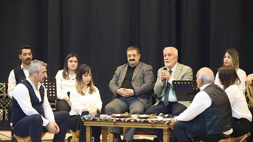 Kürsübaşı Gecesi'nde Harput Musikisi icra edildi