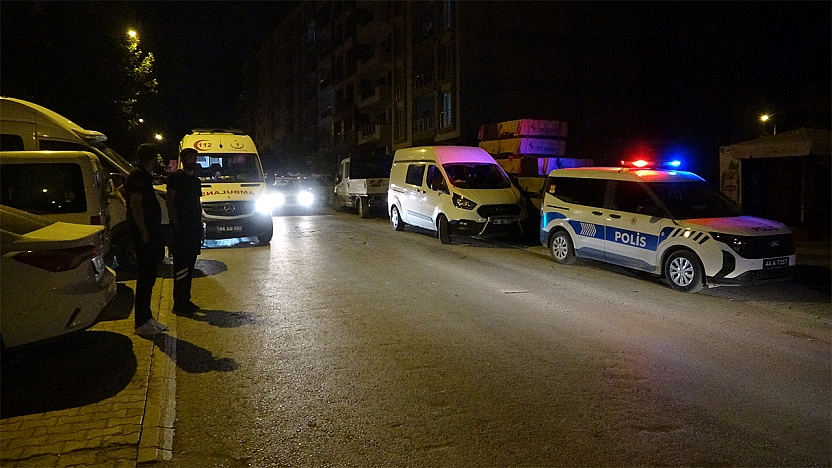 Malatya'da yaşlı kadın evinde yarı çıplak halde ölü bulundu