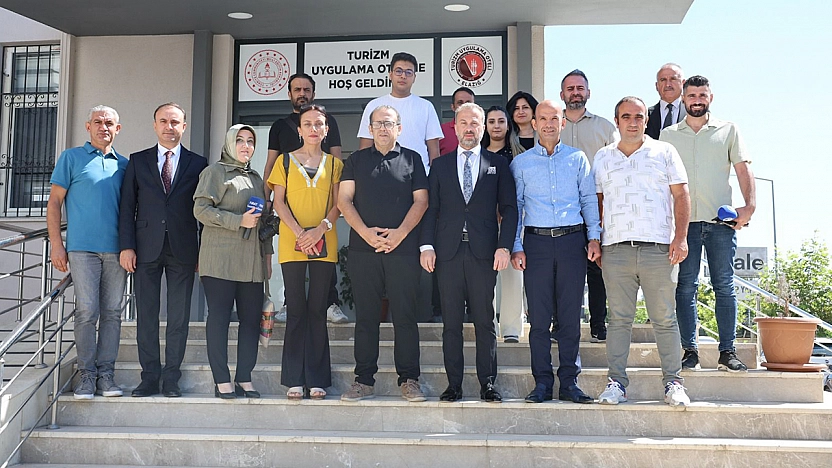 Müdür Şahin müjdeyi verdi: Elazığ'a iki yeni lise türü kazandırılacak