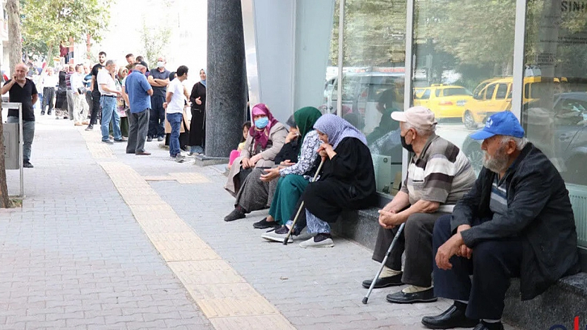 SSK emekli zammı ne olacak? Gözler enflasyon rakamlarında… İşte ihtimaller
