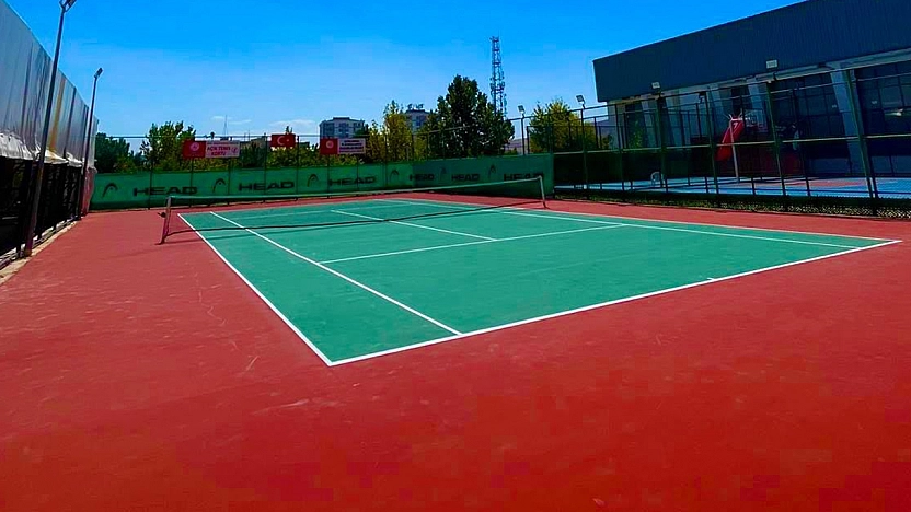 Tenis kortlarına modern dokunuş