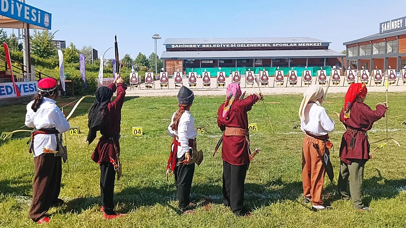Türkiye Finallerine 2 bireysel sporcu ve 1 takım Elazığ'dan