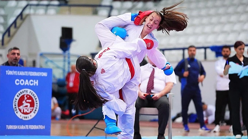 Türkiye karate şampiyonası Elazığ'da başladı