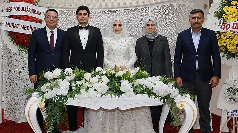 Yatkın ve Şeker ailelerinin mutlu günü