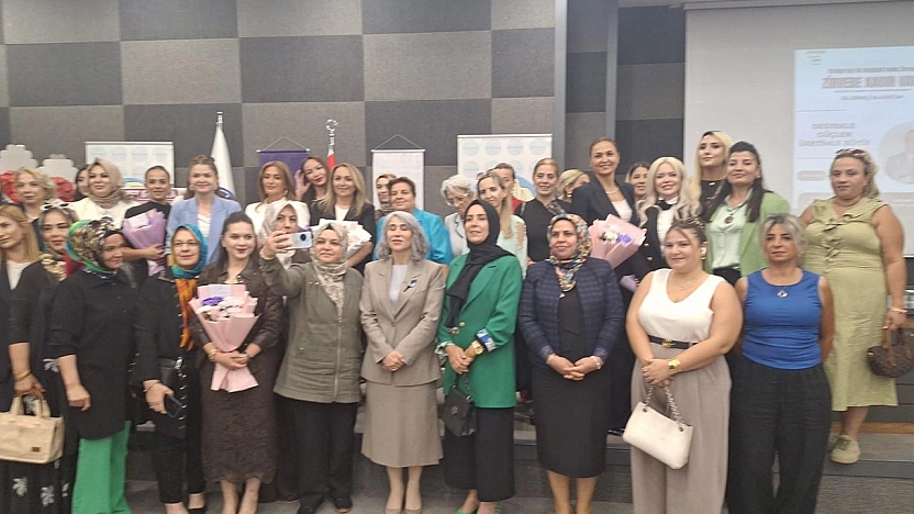 ZİRVEDE KADIN VAR! Elazığ'da Kadınların gücü aynı çatı altında buluştu