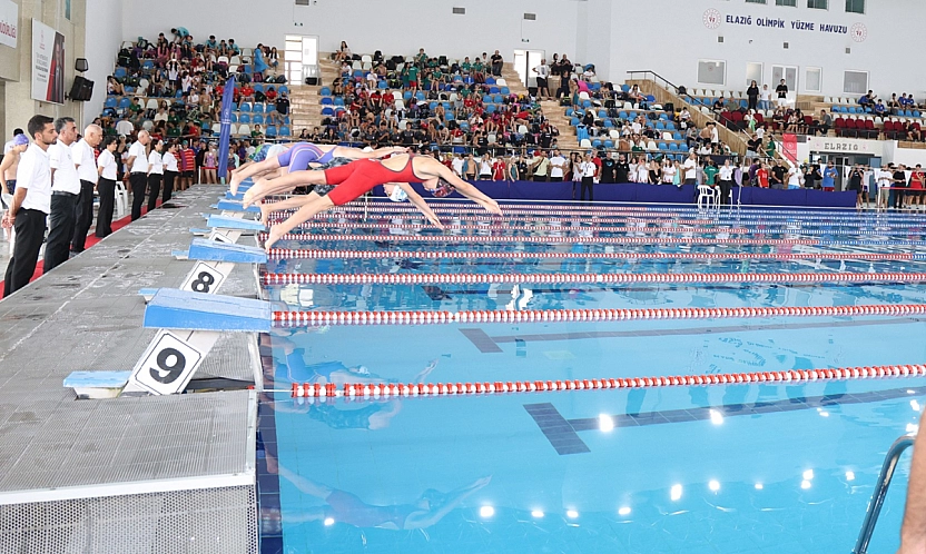 40 il, 17 takım, 431 sporcu: ANALİG Yüzme Türkiye şampiyonası Elazığ'da başlıyor