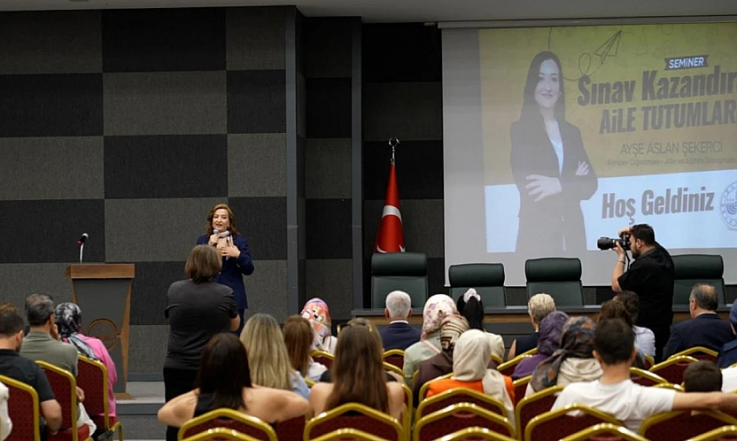 Ailelere yönelik 'sınav kazandıran aile tutumları' semineri düzenlendi