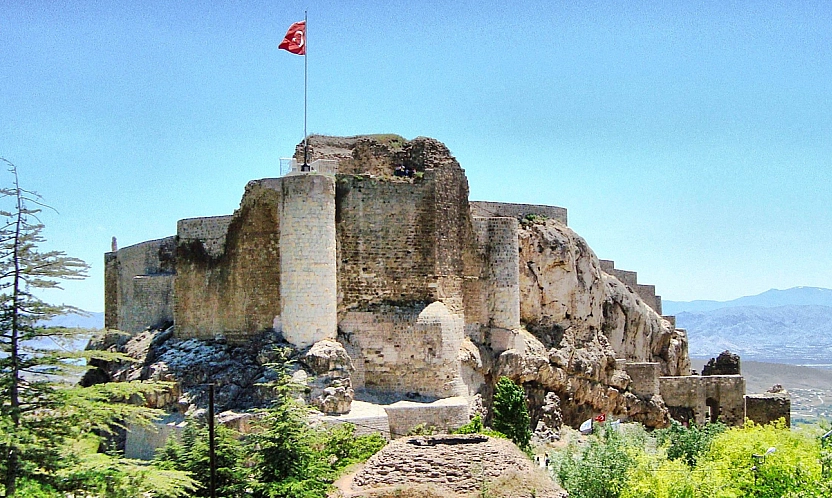 Atanmak isteyen Harput'a akın etti: Yoğunluk yaşandı