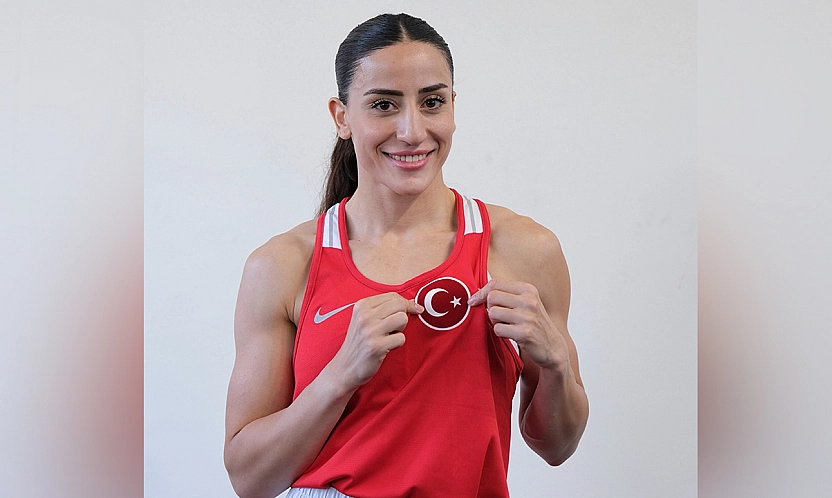Avrupa Boks Şampiyonası'nda Elazığlı Gizem Özer Bronz Madalya kazandı