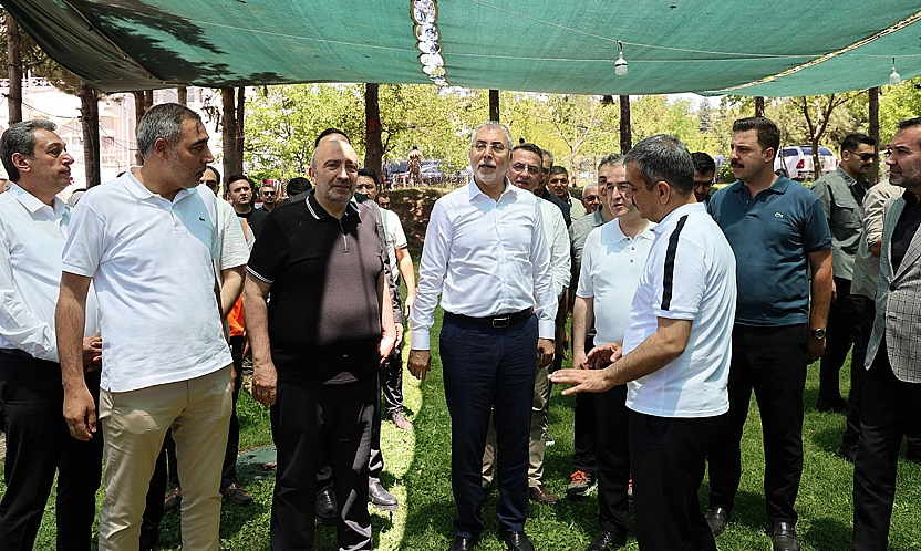 Bakan Işıkhan Elazığ'da