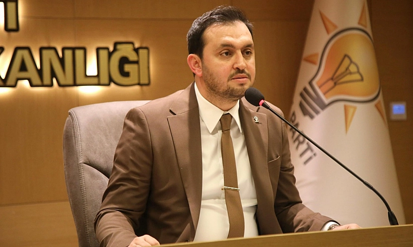 Başkan Selmanoğlu'ndan siyasi ahlak vurgusu