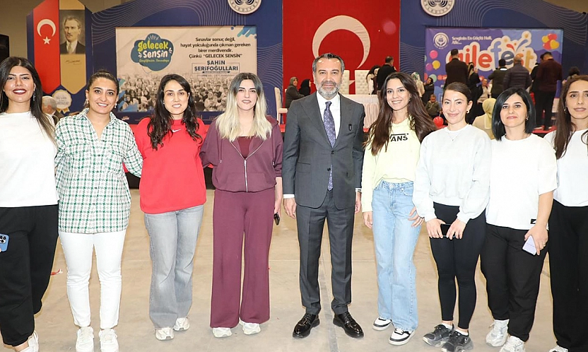 Başkan Şerifoğulları, AileFest'te ailelerle buluştu