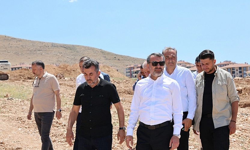 Başkan Şerifoğulları vatandaşlarla buluştu