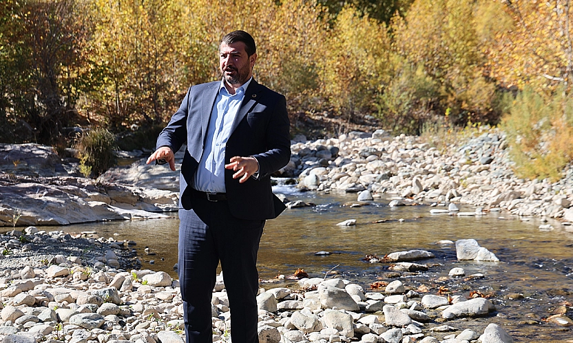 Başkan Altınışık: 'Eti Krom A.Ş. atıklarını dereye döküyor'