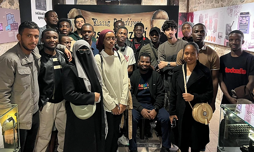 Dünyanın dört bir yanından gelen öğrenciler Harput'ta!