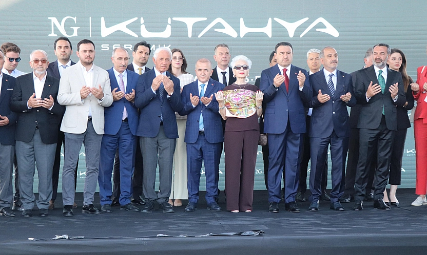 Elazığ'a yeni bir işletme kazandırıldı: Kütahya seramik mağazası açıldı