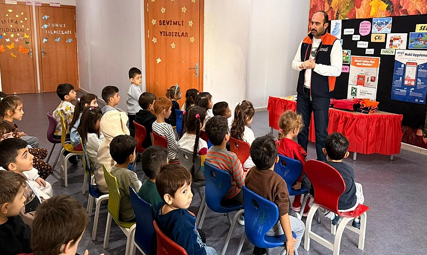 Elazığ AFAD'tan Tunceli'de miniklere afet farkındalık eğitimi