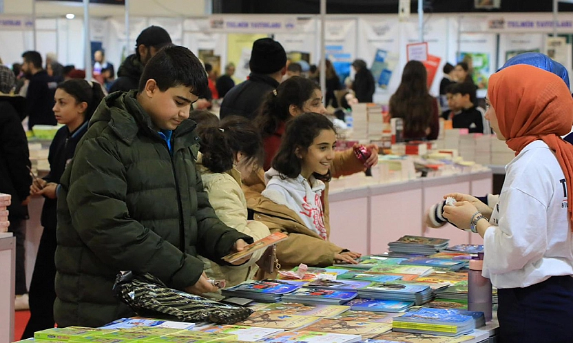 Elazığ Belediyesi 6. Kitap Fuarı sona erdi