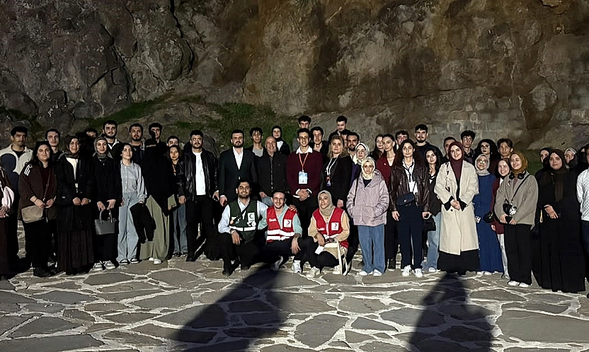 Elazığ Belediyesi Gençlik Meclisi Ev Sahipliğinde Bölgesel Gençlik Buluşması düzenlendi