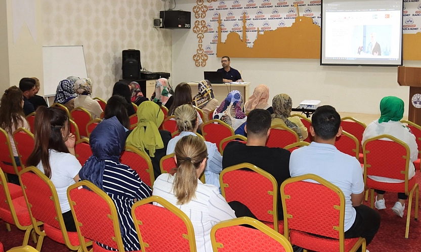 Elazığ Belediyesi'nden 'kadına yönelik şiddetle mücadele' semineri