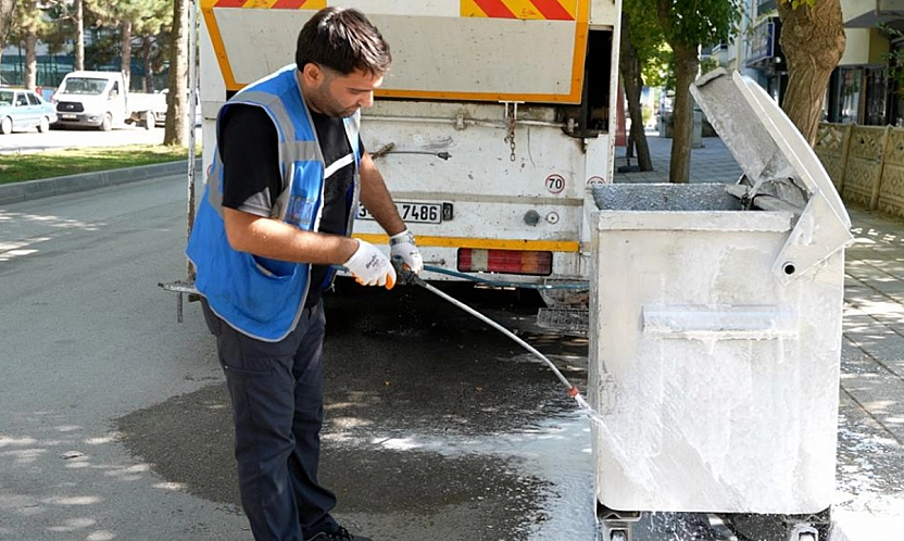 Elazığ Belediyesi'nden Sürsürü Mahallesi'nde kapsamlı temizlik