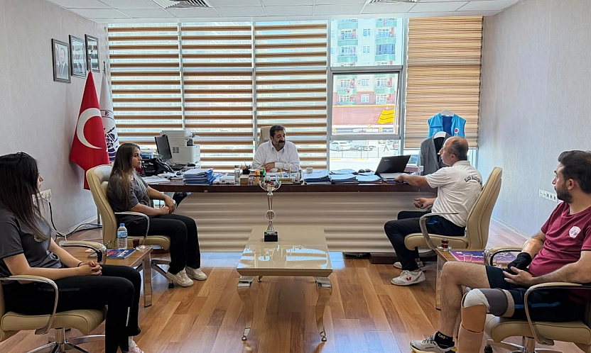 Elazığ Belediyespor Kadın Masa Tenisi Takımı'ndan ziyaret