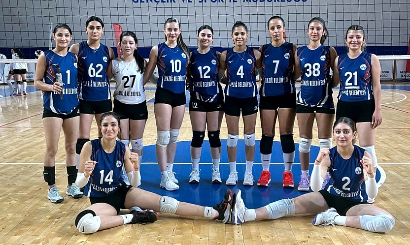 Elazığ Belediyespor kadın voleybol takımı'nın bileği bükülmüyor!