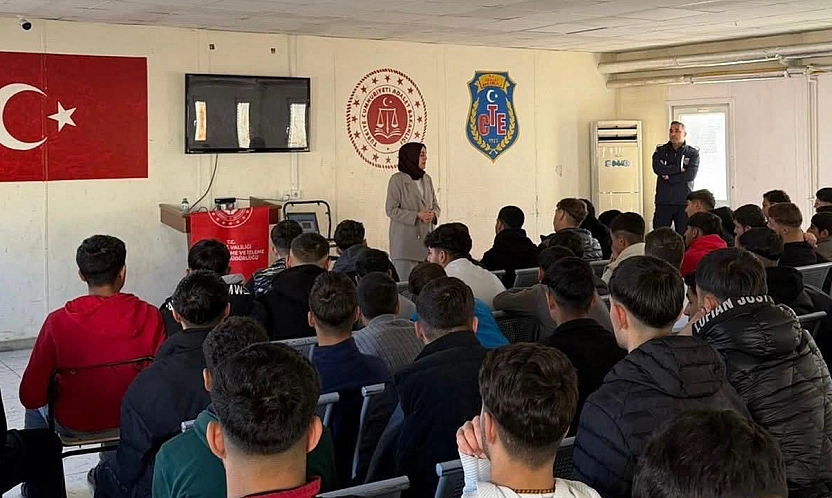 Elazığ Çocuk Eğitimevi'nde Akran Zorbalığı ve Kadına Yönelik Şiddet eğitimi