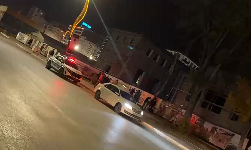 Elazığ'da bıçaklı kavga: 1 kişi yaralandı