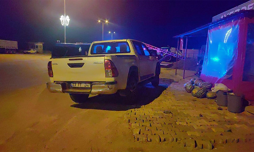 Elazığ'da Bıçaklı ve Silahlı Kavga: 3 Yaralı