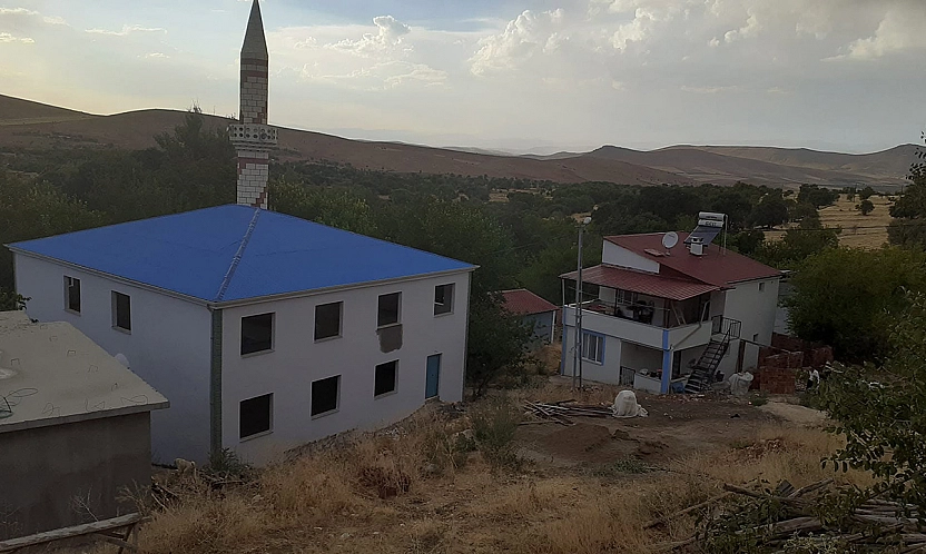 Elazığ'da bu köye ulaşılamıyor