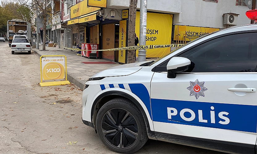 Elazığ'da dehşet anlar: İş yerine silahlı saldırı