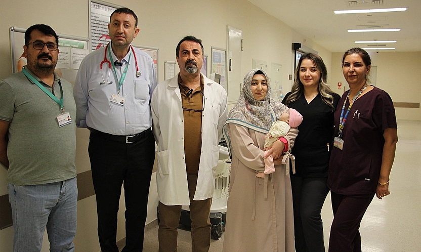 Elazığ'da diyafram fıtığı olan bebek sağlığına kavuştu