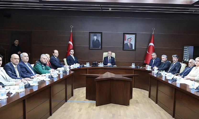 Elazığ'da doğal gaz ve enerji toplantısında selin etkileri ele alındı