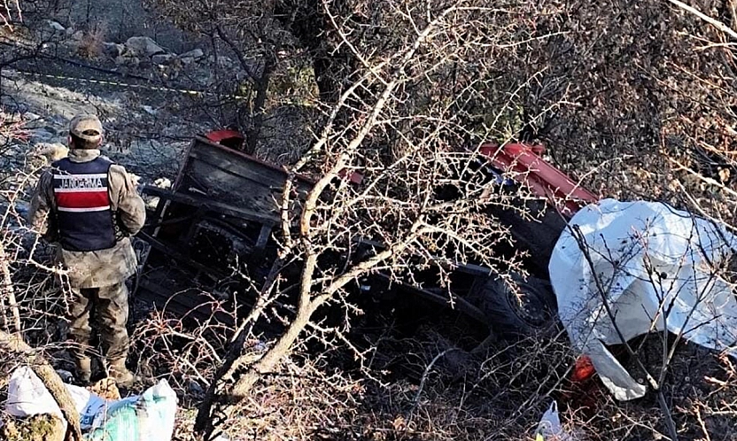 Elazığ'da feci kaza: 1 ölü, 1 yaralı